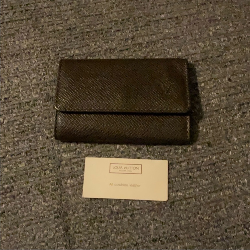 Louis Vuitton key holder